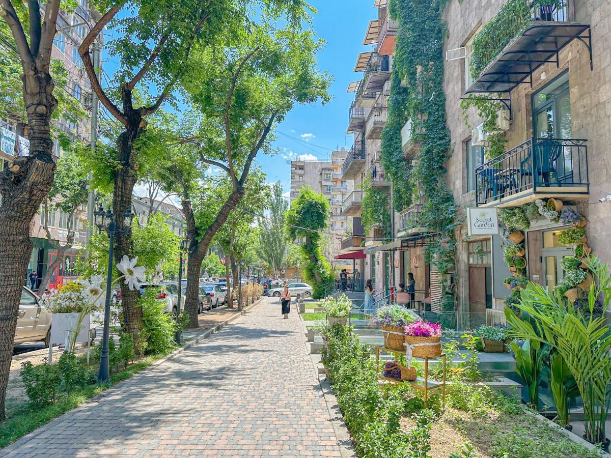 East In The Heart Of The Caucasus Yerevan